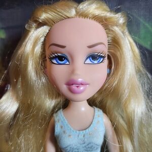 Bratz Cloe